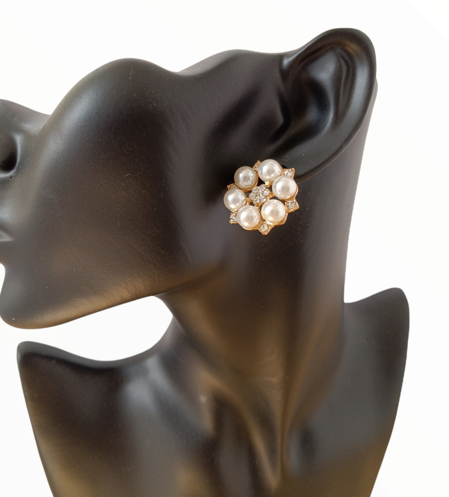 Juliet Stud Earrings-A Blossom of Timeless Elegance