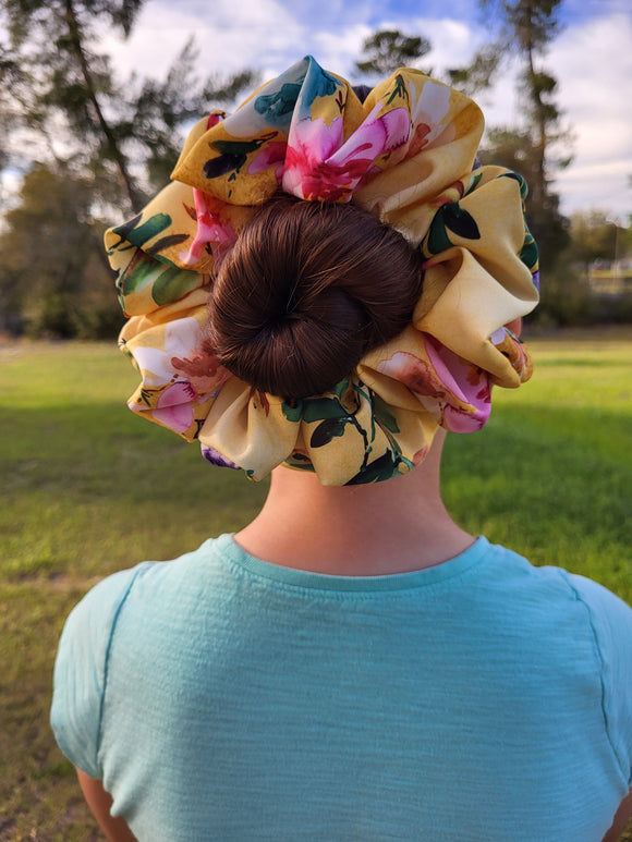 Dalila XXL Scrunchie-Handcrafted with Care