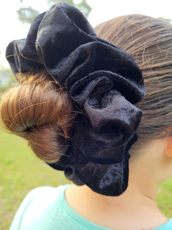 Ayelen Velvet Black XXL Scrunchies-Handcrafted with Care
