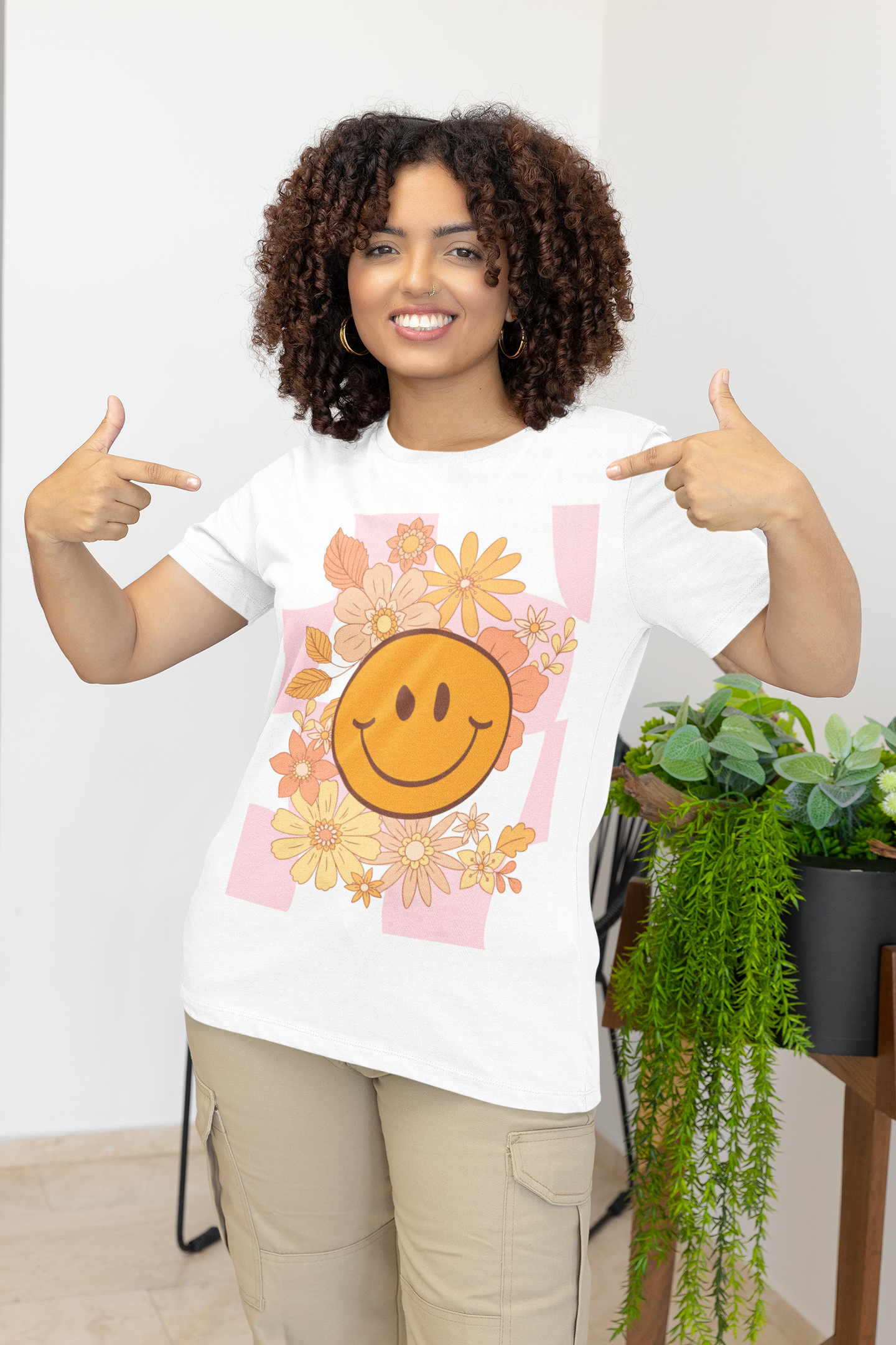 Retro Chibi Smiley Unisex Jersey Short Sleeve Tee