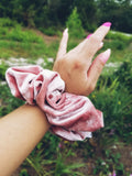 "Unlock Your Hair's Ultimate Style Statement with Mega Scrunchies!"  Bella-Rose is not just an accessory; it's an indulgence for your hair. Crafted from luxurious velveteen fabric, this oversized scrunchie wraps your locks in pure softness, offering a tactile experience that's as exquisite as it is stylish.